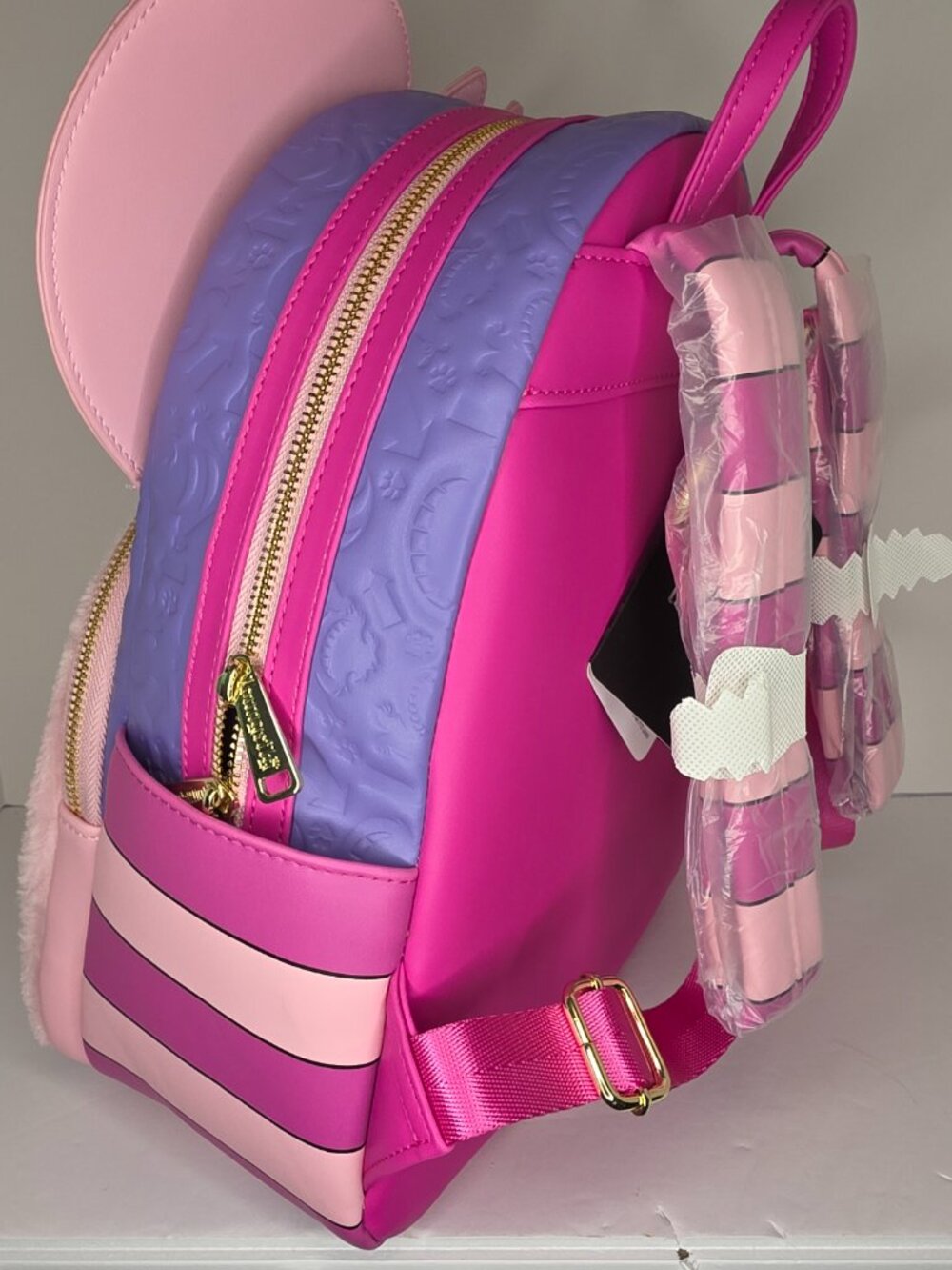 Loungefly Disney Alice in Wonderland Fuzzy Cheshire Cat Mini Backpack NWT - Picture 2 of 3